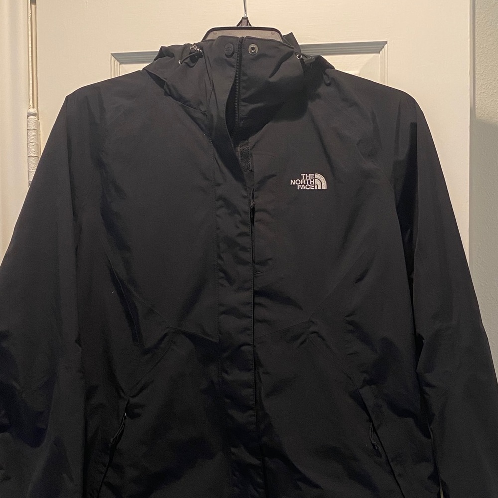 The North Face Women’s Shell